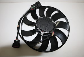 FAN MOTORU KUCUK 320MM ARTEON-PASSAT-TIGUAN-TOURAN-Q2-Q3-ATECA-KODIAQ 16->