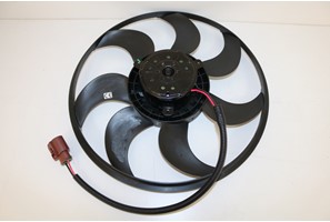 FAN MOTORU BUYUK 420MM T5 1.9TDI-2.5TDI AXB-AXD 04->